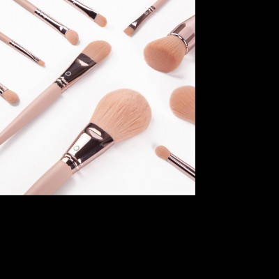 7pcs Makeup Brush Set With Light Pink Wooden Handle Professional Makeup Tools Soft Full Loose Hair Beginner Makeup